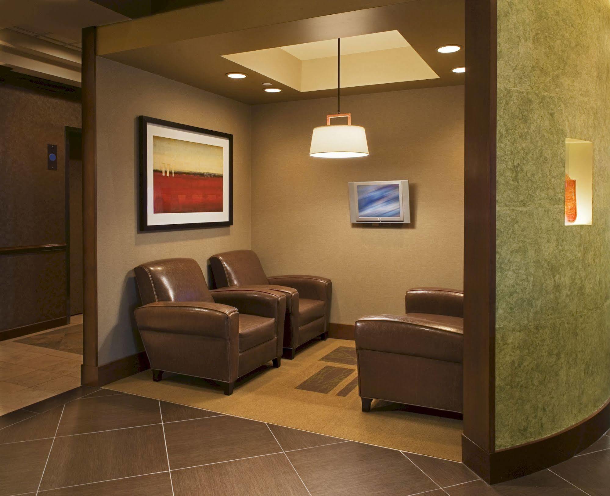 Hyatt Place Atlanta Airport South Екстер'єр фото